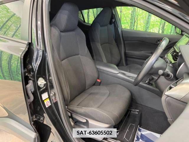 Toyota C-HR 2018-07 342545-8