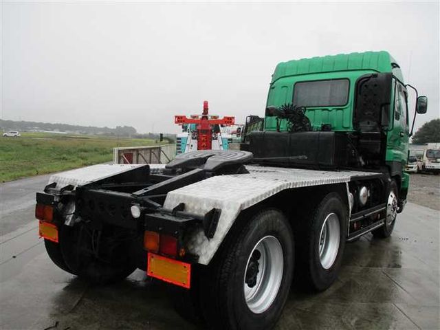 Isuzu GIGA 2008-05 560-2