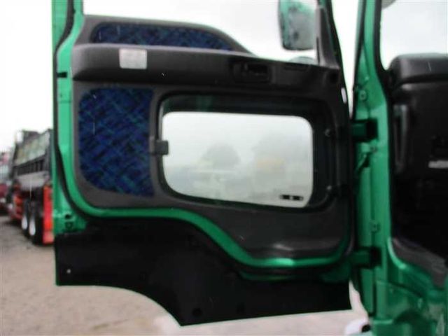 Isuzu GIGA 2008-05 560-9