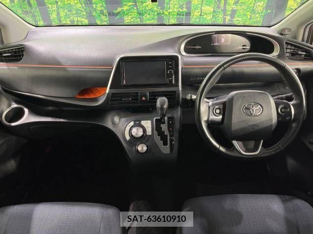 Toyota SIENTA 2017-02 243639-1