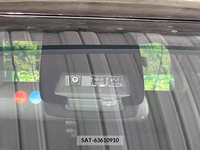 Toyota SIENTA 2017-02 243639-2