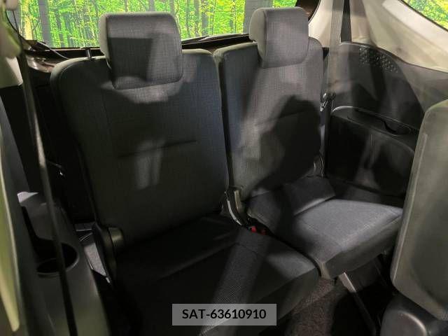Toyota SIENTA 2017-02 243639-10