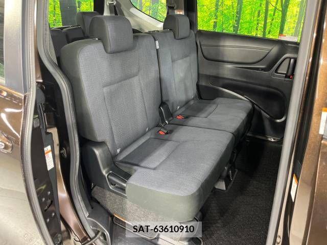 Toyota SIENTA 2017-02 243639-9