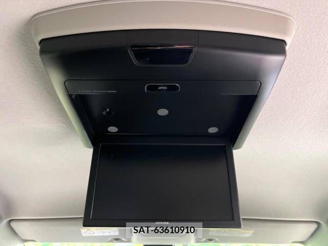 Toyota SIENTA 2017-02 243639-6