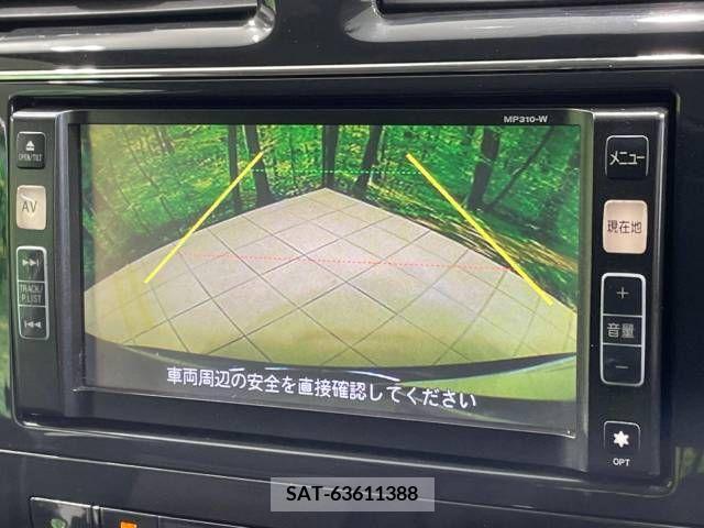 Nissan SERENA 2011-10 335373-3