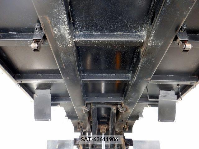 Mitsubishi CANTER 2019-09 302543-16