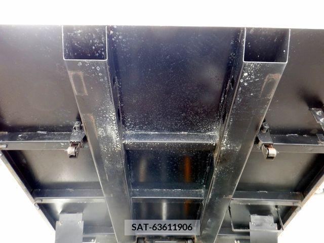 Mitsubishi CANTER 2019-09 302543-15