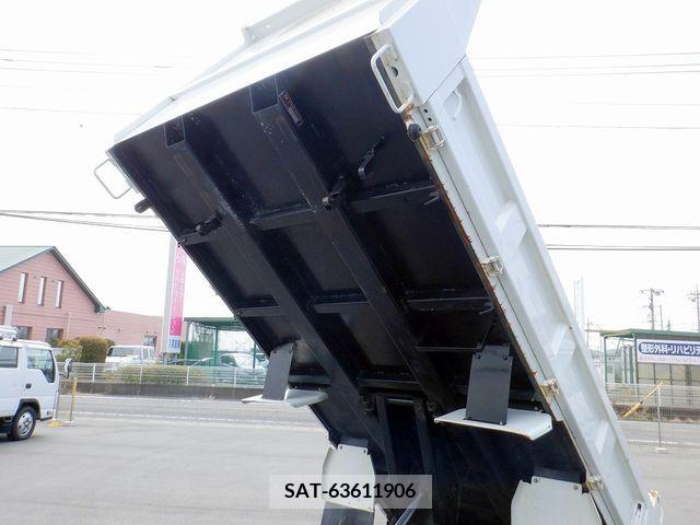 Mitsubishi CANTER 2019-09 302543-14