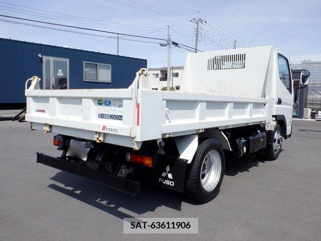 Mitsubishi CANTER 2019-09 302543-1