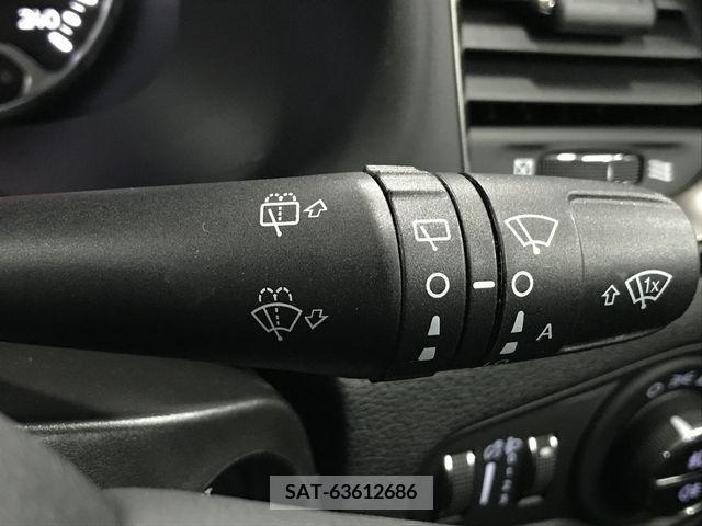 Jeep RENEGADE 2019-12 211739-14