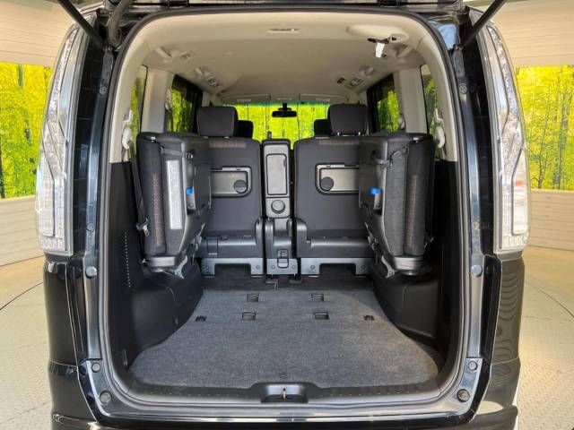 Nissan SERENA 2015-08 192479-11