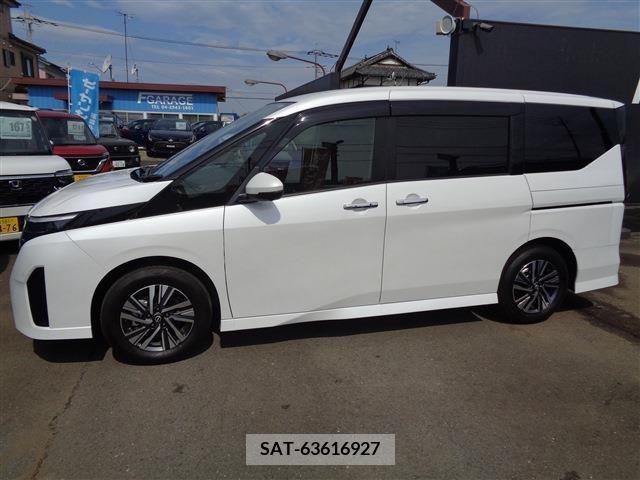 Nissan SERENA 2023-02 332096-3