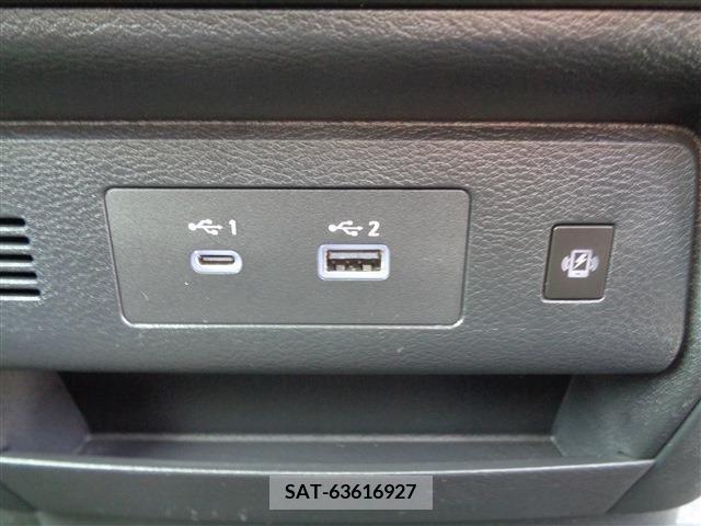 Nissan SERENA 2023-02 332096-26