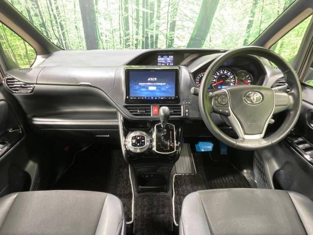 Toyota NOAH 2020-03 193820-1