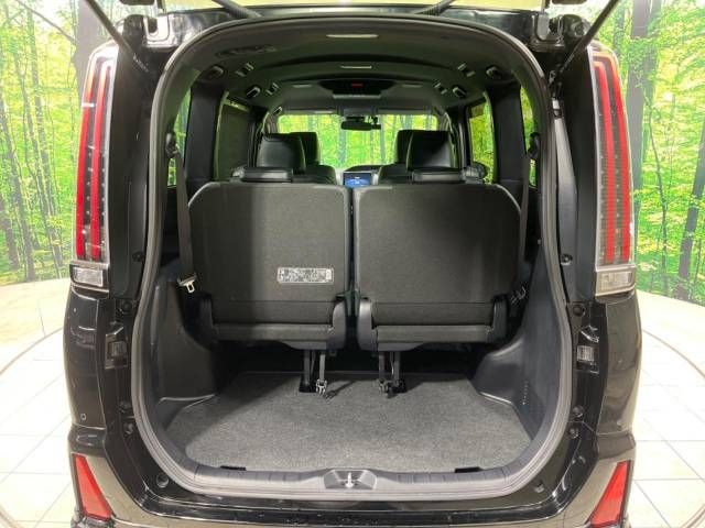 Toyota NOAH 2020-03 193820-11