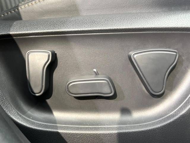 Toyota AQUA 2021-09 184699-5