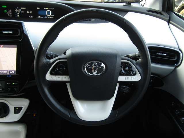 Toyota PRIUS 2016-06 182680-10