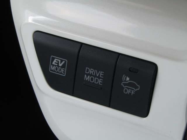 Toyota PRIUS 2016-06 182680-16