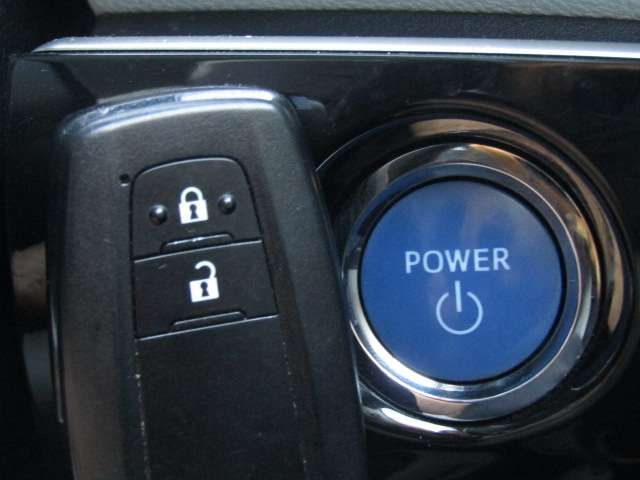 Toyota PRIUS 2016-06 182680-8