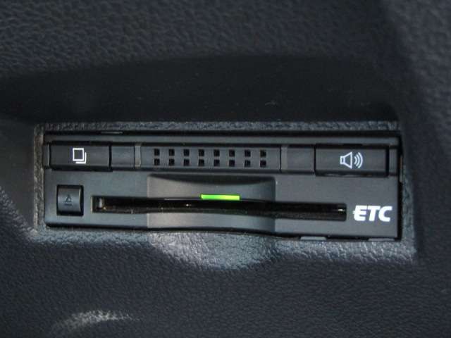 Toyota PRIUS 2016-06 182680-7