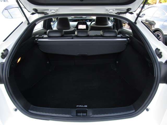 Toyota PRIUS 2016-06 182680-14