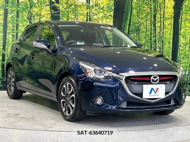 Mazda DEMIO 2015-12 359388-16