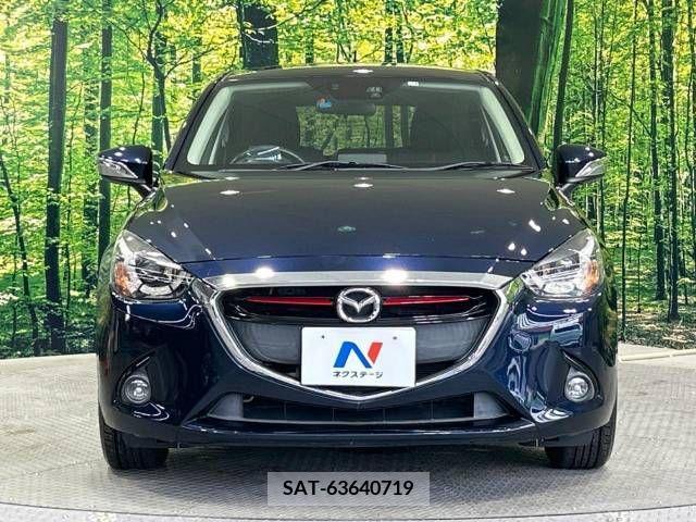 Mazda DEMIO 2015-12 359388-14