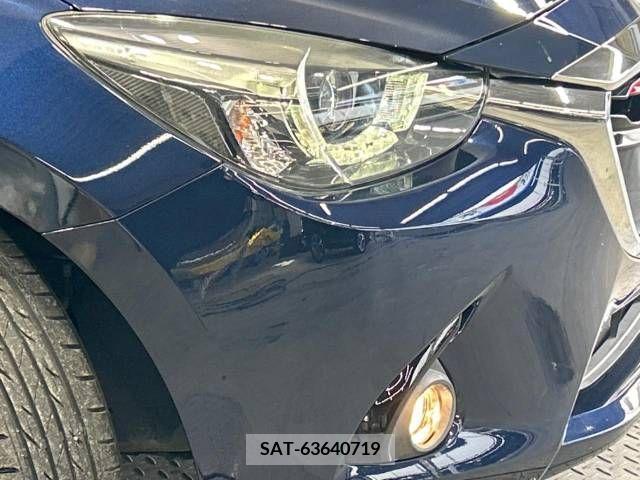 Mazda DEMIO 2015-12 359388-12