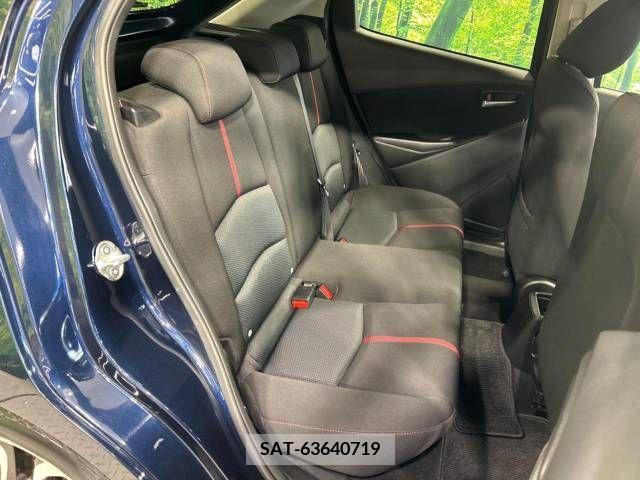 Mazda DEMIO 2015-12 359388-9