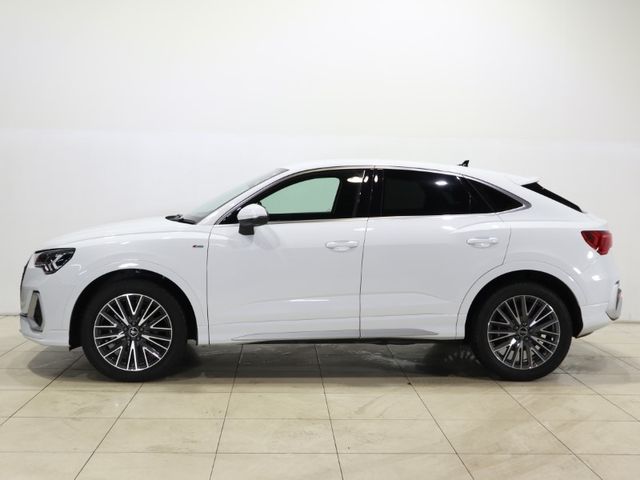 Audi Q3 2021-03 192246-4