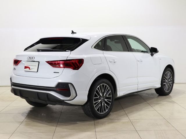 Audi Q3 2021-03 192246-7