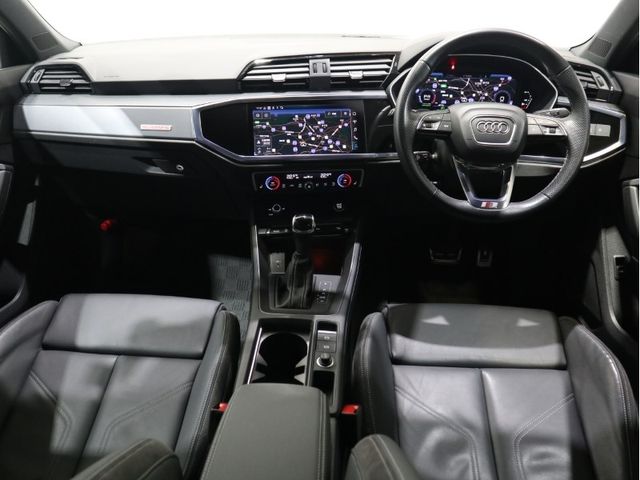 Audi Q3 2021-03 192246-9