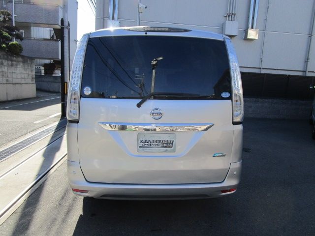 Nissan SERENA 2013-06 408-6