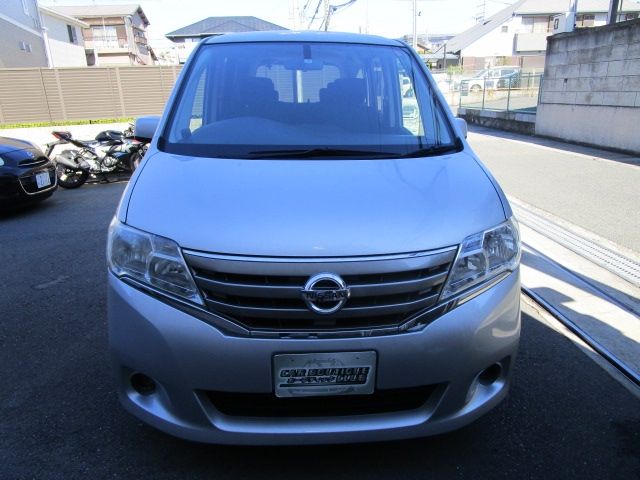Nissan SERENA 2013-06 408-1