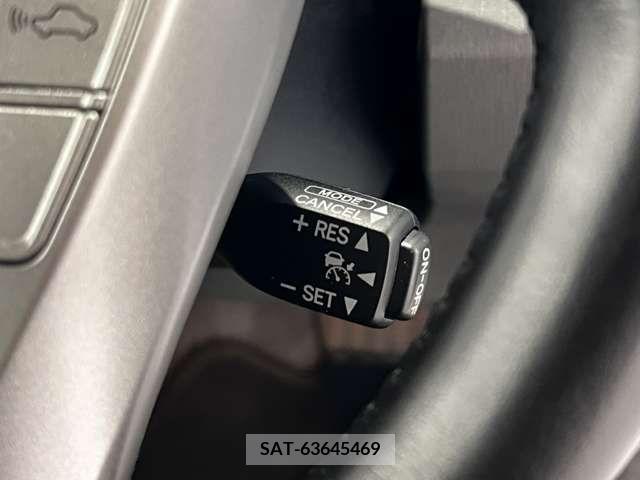 Toyota PRIUS 2011-01 366564-17