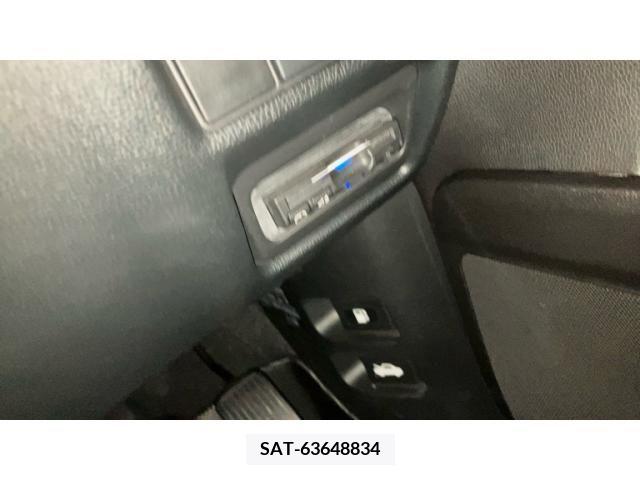 Honda e 2015-07 394340-28