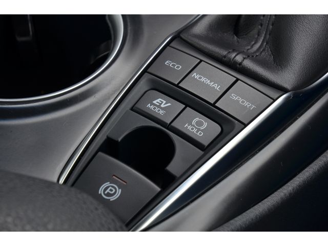 Toyota CAMRY HYBRID 2020-01 8935-12