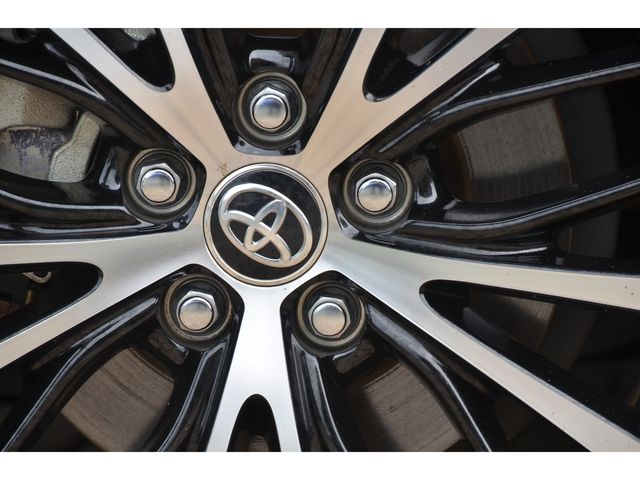 Toyota CAMRY HYBRID 2020-01 8935-24