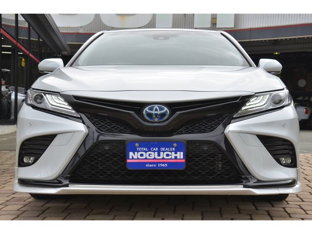 Toyota CAMRY HYBRID 2020-01 8935-1