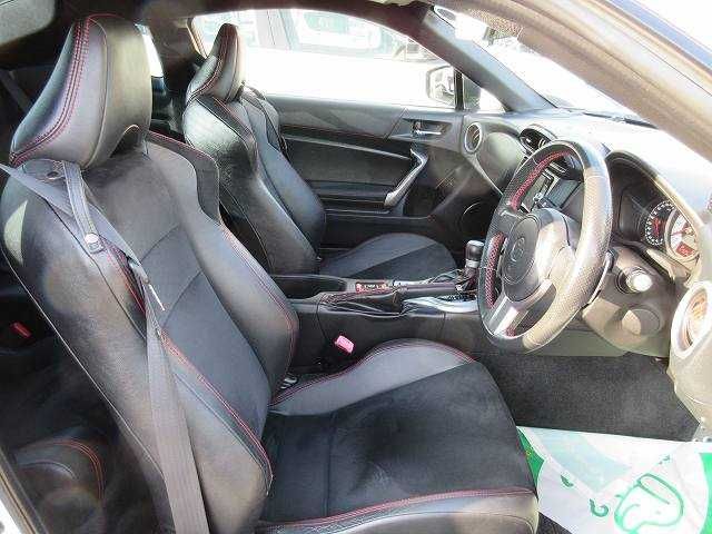 Toyota 86 2012-11 12072-11