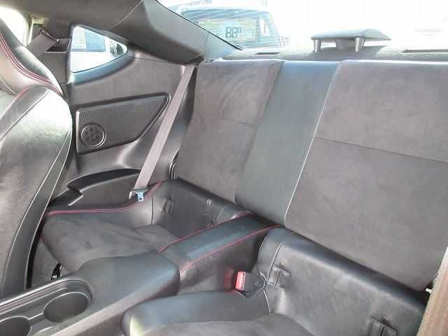 Toyota 86 2012-11 12072-12