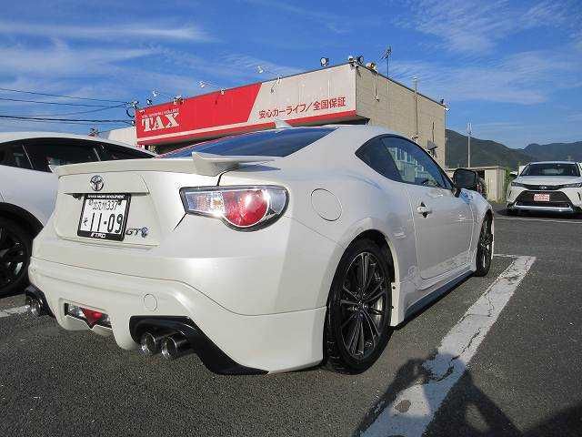 Toyota 86 2012-11 12072-2