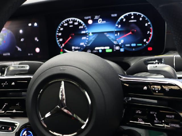 Amg E-CLASS 2021-03 181238-26