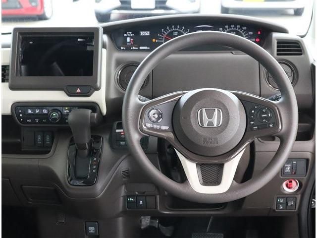 Honda N BOX 2023-05 189888-1