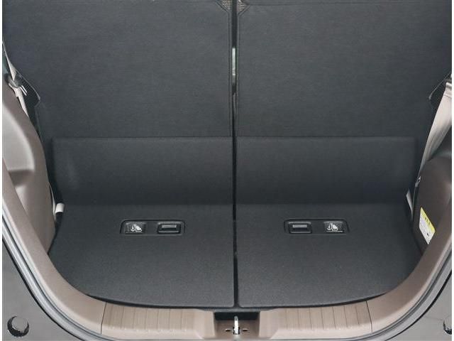 Honda N BOX 2023-05 189888-16