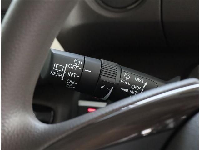 Honda N BOX 2023-05 189888-12