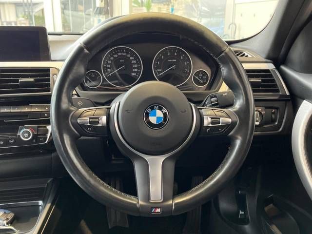 Bmw 3 SERIES 2017-09 183837-10