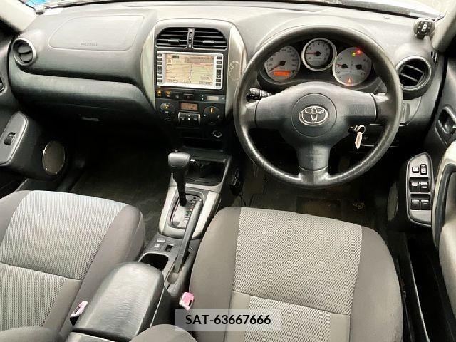 Toyota RAV4 2005-04 398067-1