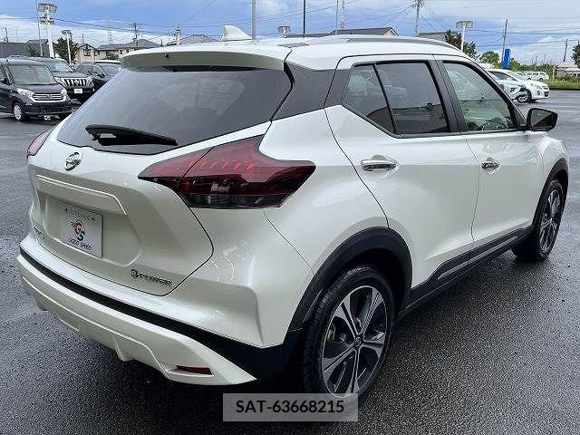 Nissan KICKS 2022-01 314975-13