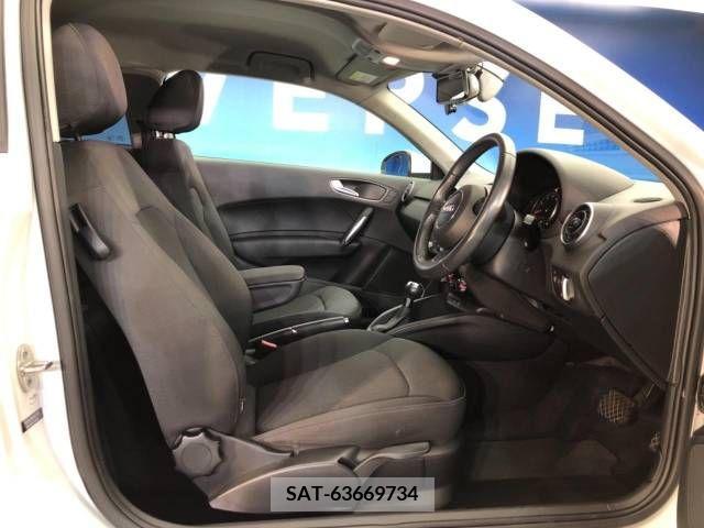 Audi A1 2013-08 342552-8